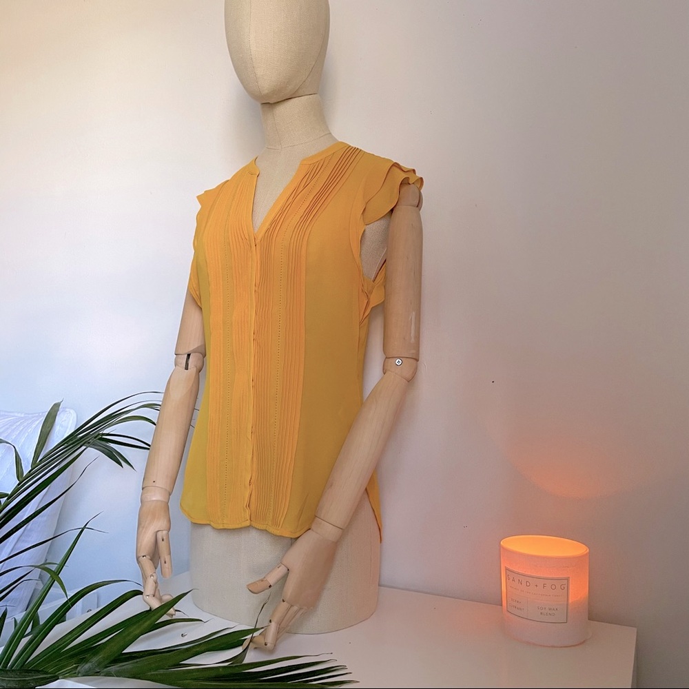 Yellow shirt
